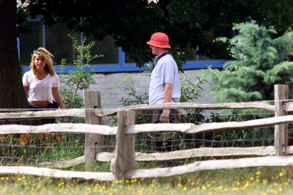 2/07/01 Chris Evans  & Billie take a break from gardening in their Hascome Court home, Hascombe, Surrey