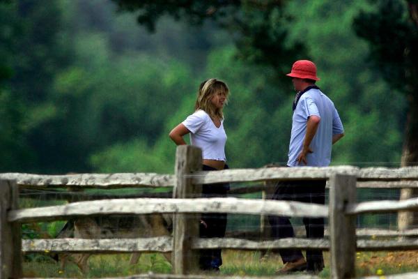 2/07/01 Chris Evans  & Billie take a break from gardening in their Hascome Court home, Hascombe, Surrey