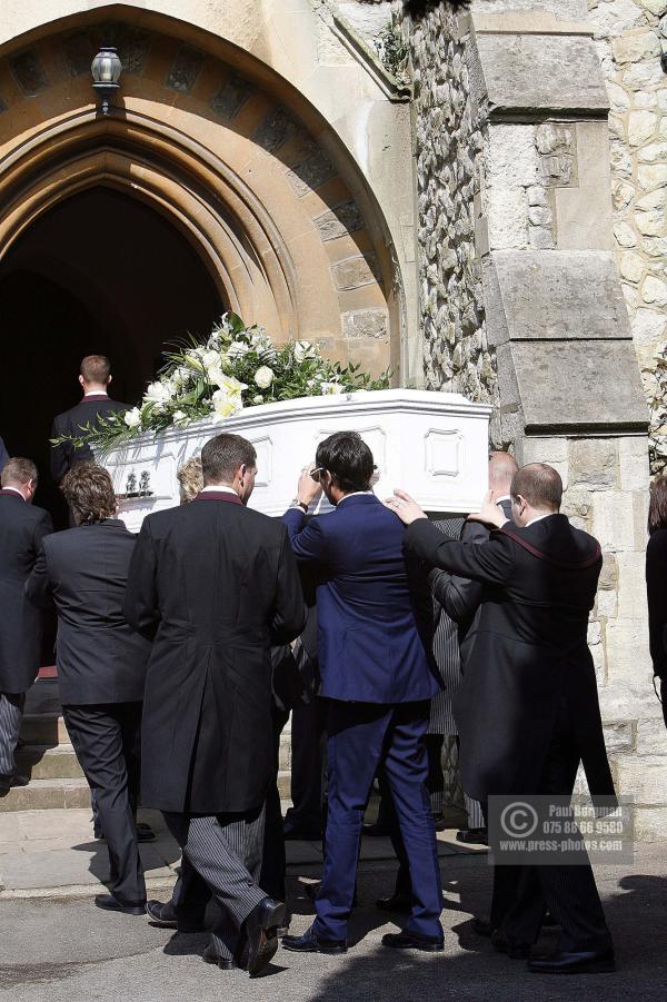 4th  April 2009
Coffin enters Church at Jade Goody's funeral