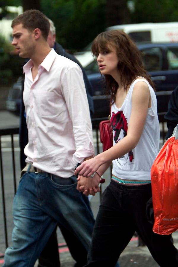 17/07/04 Kiera knightly and boyfriend