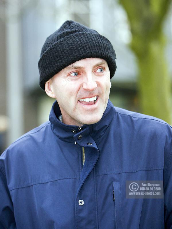 31/12/2008.  Comedian Lee Hurst leaves Guildford Magistrates Court today