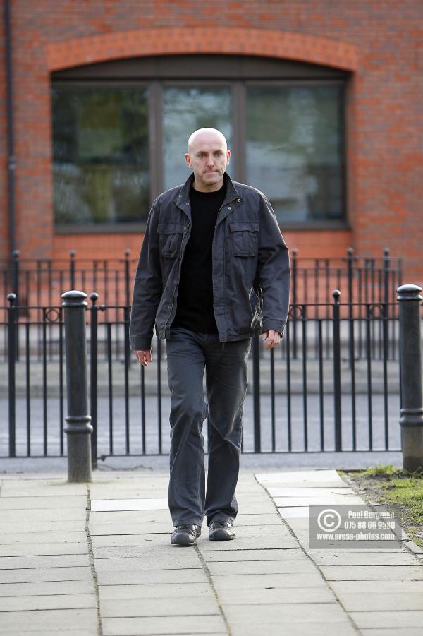 16/02/2009  Comedian Lee Hurst arrives at Guildford Magistrates Court this morning.