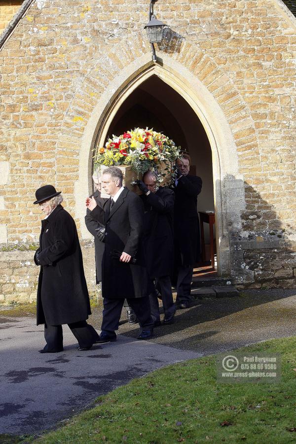 30th January 2009 -- Tony Harts Funeral, Arrivals and departures.         Christ Church Shamley Green -- (pic by Paul Burgman) 075 88 66 9580
