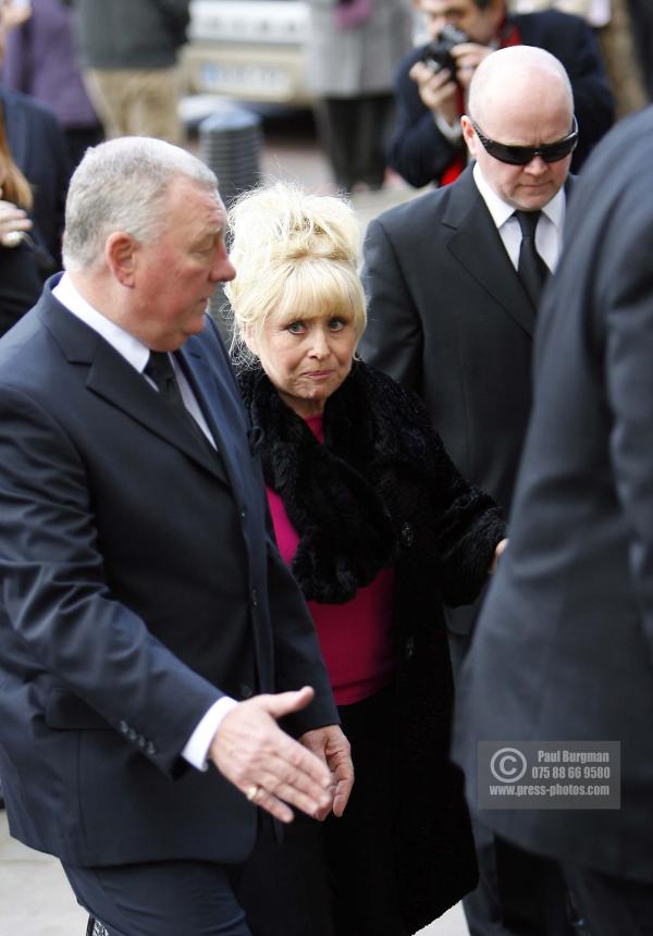 09/03/2009 Wendy Richards Funeral Arrivals. Barbara Windsor & Steve McFadden