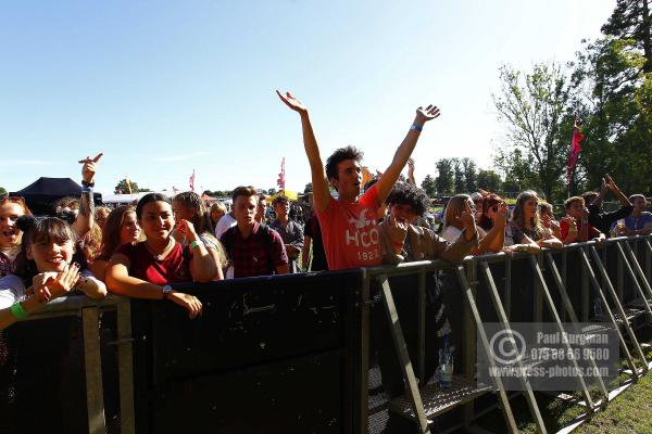 11/09/2016. Always The Sun Festival. Reading band The Amazons on Stage