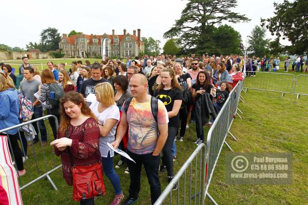 04/06/2016. One Live Festival organised by Prof. Noel Fitzpatrick.