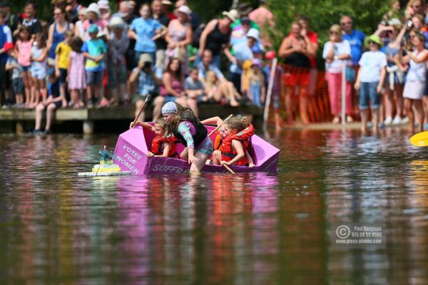 Elstead Paper Boat Race 2018 0054