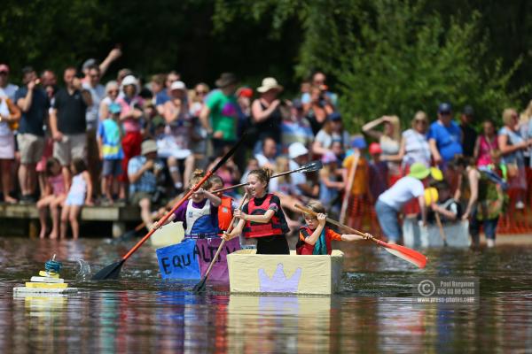 Elstead Paper Boat Race 2018 0063