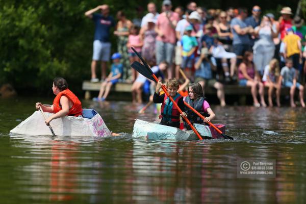 Elstead Paper Boat Race 2018 0119