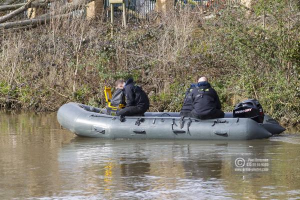 30/03/2016.Police search at Woodbridge Meadows,Guildford, Kayaker missing in River Wey named as 56-year-old Grant Broster.  Surrey Police will continue to search the River Wey for a man whose kayak overturned on Monday 28th March.