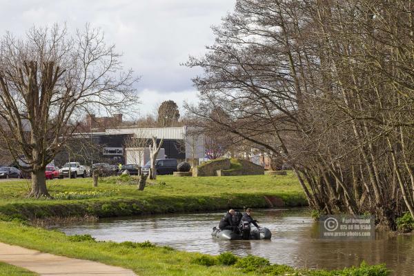 30/03/2016.Police search at Woodbridge Meadows,Guildford, Kayaker missing in River Wey named as 56-year-old Grant Broster.  Surrey Police will continue to search the River Wey for a man whose kayak overturned on Monday 28th March.