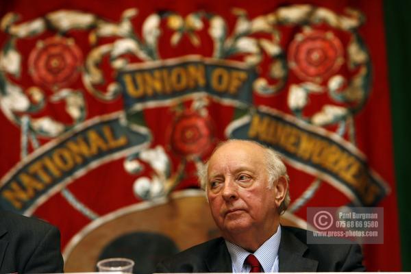 From Paul Burgman 12th March 2009 .
Arthur Scargill, Ricky Tomlinson and others give speeches on the 25th Aniversary of the NUM Miners Strike

Tel 075 88 66 9580
e:paul@press-photos.com