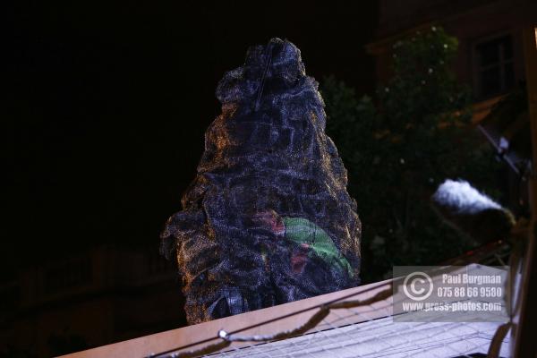 6 July 2009.Mike Longman who built himeslf into a cocoon on the fourth plinth from 2200-2300hrs,