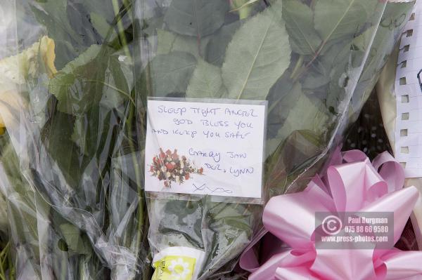 11/08/2012 Tributes arrive at Tia Sharp's grandparents house, in The Lindens, New Addington, Croydon