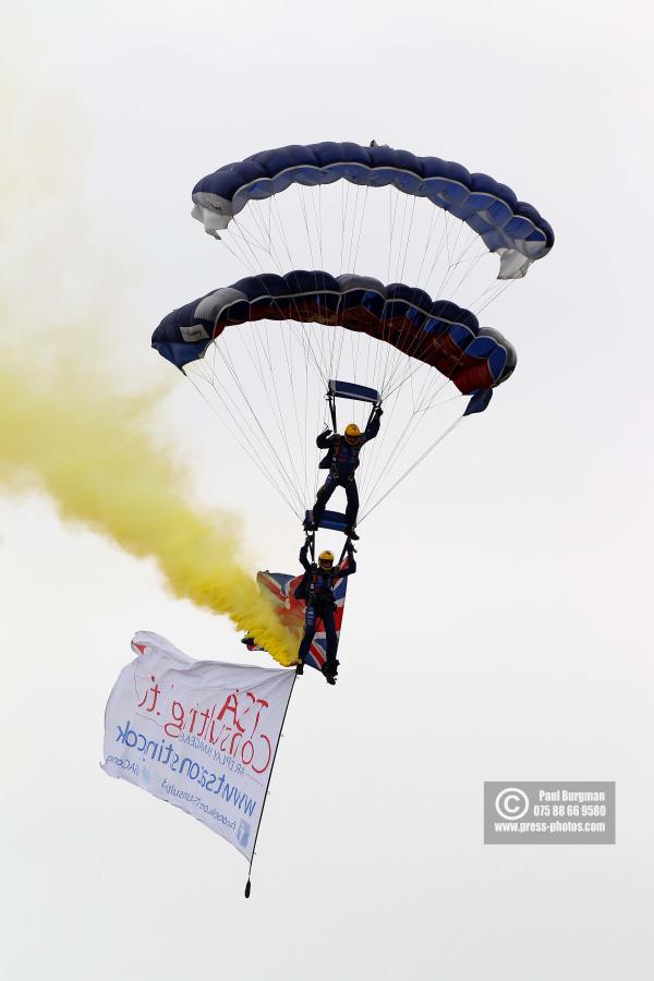 27/08/2016.Wings & Wheels, Dunsfold. THe Tigers Parachute Display