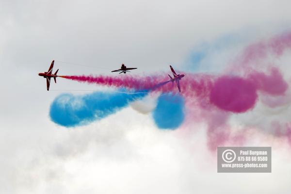 28/08/2016.Wings & Wheels, Dunsfold. The Red Arrows