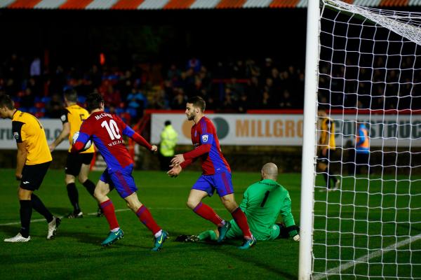 12/12/2016.  Aldershot Town v East Thurrock United FC. FA Trophy.