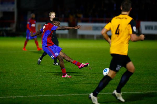 12/12/2016.  Aldershot Town v East Thurrock United FC. FA Trophy.