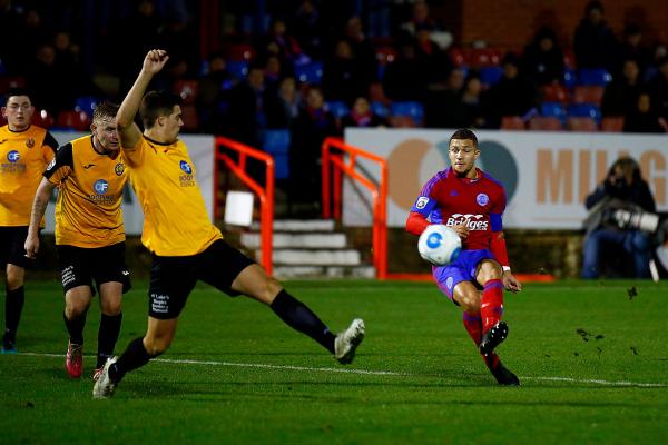 12/12/2016.  Aldershot Town v East Thurrock United FC. FA Trophy.