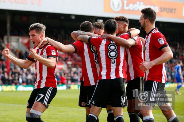 Brentford v Ipswich Town 0738