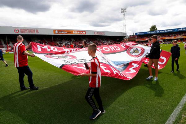 12/08/2017 Brentford v Nottingham Forest at Griffin Park.