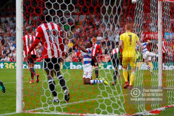 21/04/2018. Brentford v Queens Park Rangers SkyBet Championship Action from Griffin Park.  QPR’s Idrissa SYLLA really wants a penalty