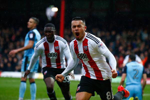 25/02/2017. Brentford FC v Rotherham United.  Nico YENNARIS celebrates.