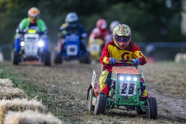 03/08/2019  Race action from the BLMRA Endurance Race, where teams of three drivers (male and female) compete throughout the night at speeds approaching 50 mph.