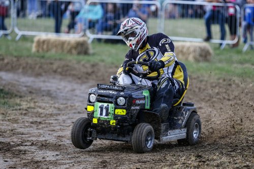 03/08/2019  Race action from the BLMRA Endurance Race, where teams of three drivers (male and female) compete throughout the night at speeds approaching 50 mph.