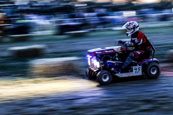 03/08/2019  Race action from the BLMRA Endurance Race, where teams of three drivers (male and female) compete throughout the night at speeds approaching 50 mph.